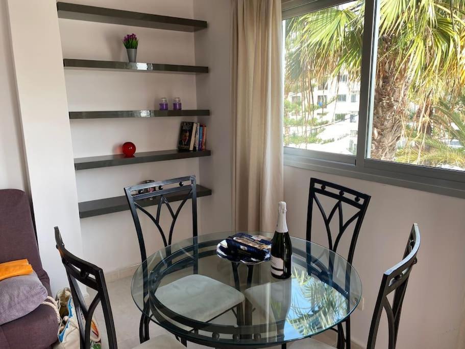 Seaside Apartment With Balcony Las Galletas Buitenkant foto