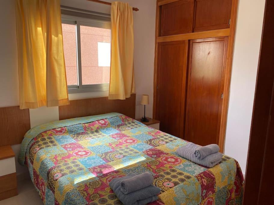 Seaside Apartment With Balcony Las Galletas Buitenkant foto